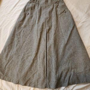 Women's wool skirt